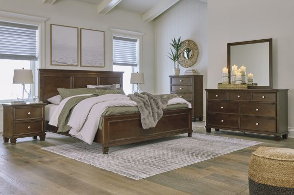 Picture of Danabrin - Brown King Panel Bed