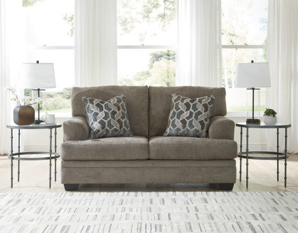 Picture of Stonemeade Nutmeg Loveseat